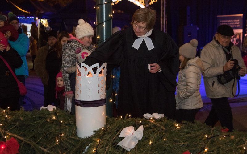 Legyen a Földön békesség!