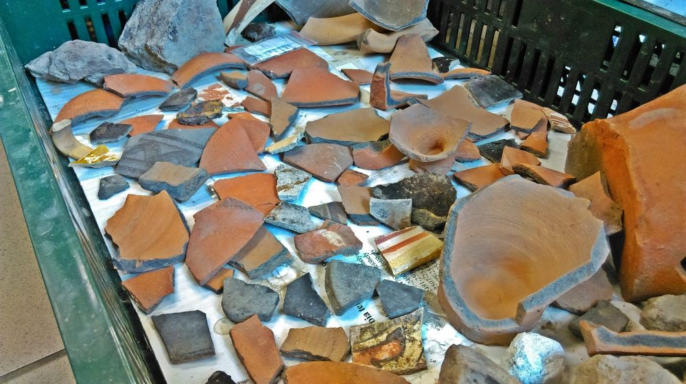 Török kori leletek a múzeum udvarán