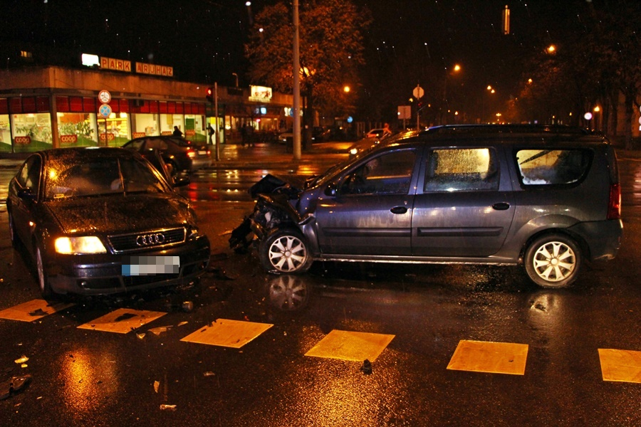 Karambol a Park Áruháznál 