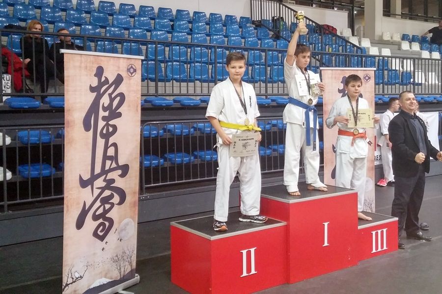 Halasi érmek a II. Kiskun Kupáról 