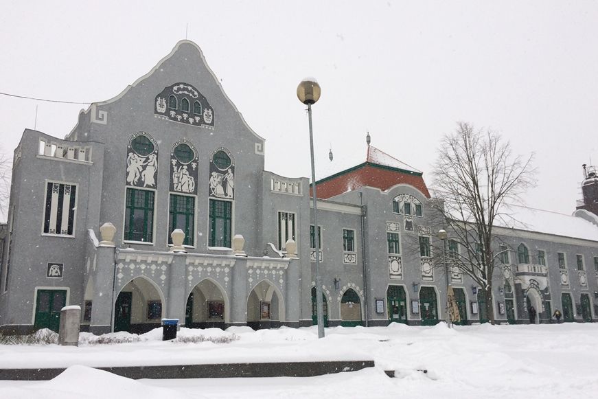 Hómunkásokat keresnek Halasra