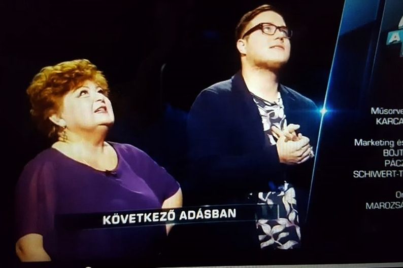 Halasi szereplők a Falban