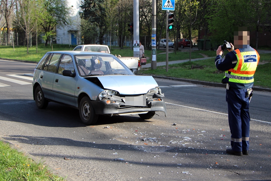 Suzuki és két Fiat ütközött 