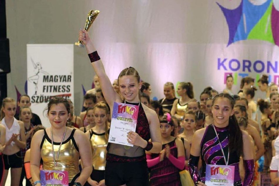 Fitnesz-érmek Budapestről és Szolnokról
