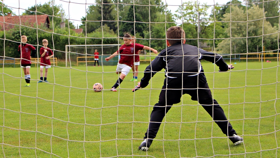 Bozsik esőben és napsütésben (galéria)