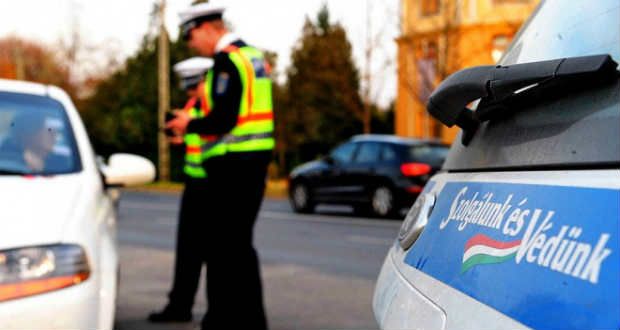 Cáfolat: a rendőrök nem kérik a műszaki vizsgálati bizonyítványt