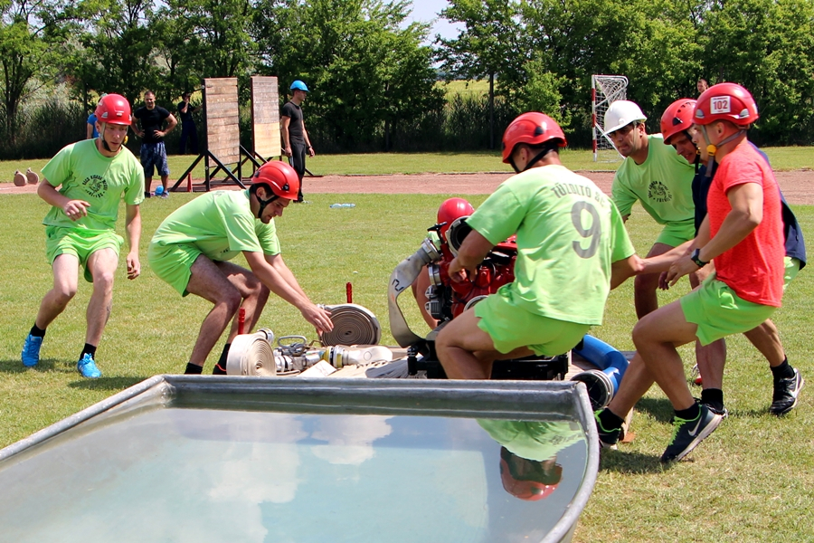 Halasi tűzoltók győzelmei a megyei sportversenyen (galéria)