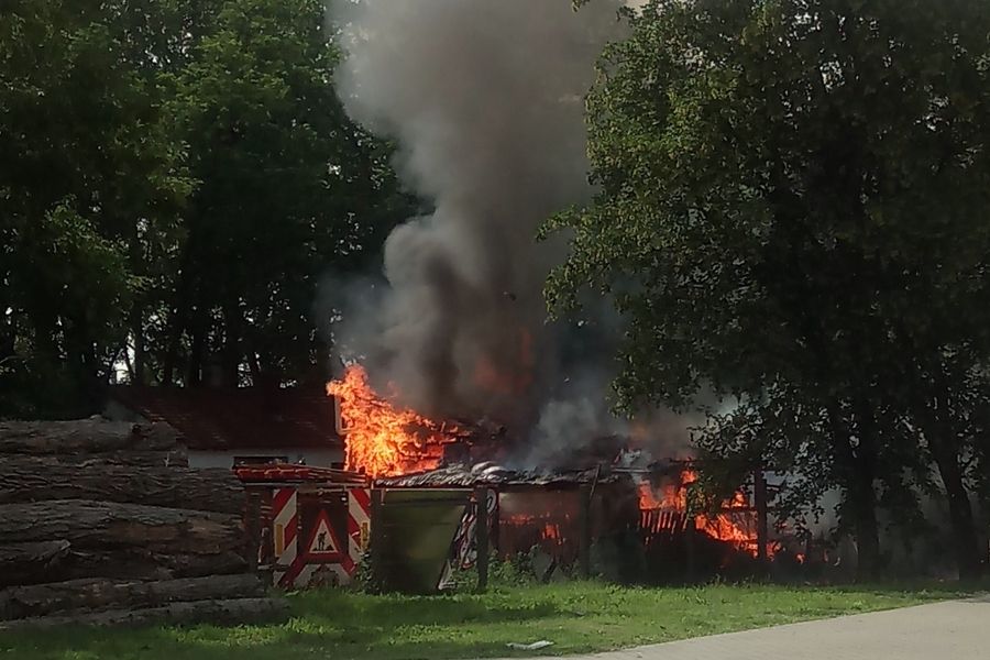 Olvasói fotók a műhelytűzről (videóval)