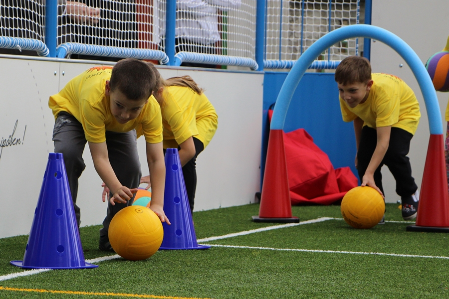 A Szilády ovinak is van sportpályája (galéria)