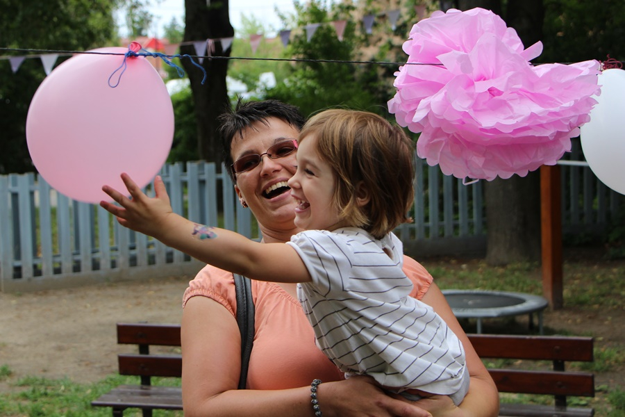 Vidám gyereknap volt a bölcsiben (galéria)