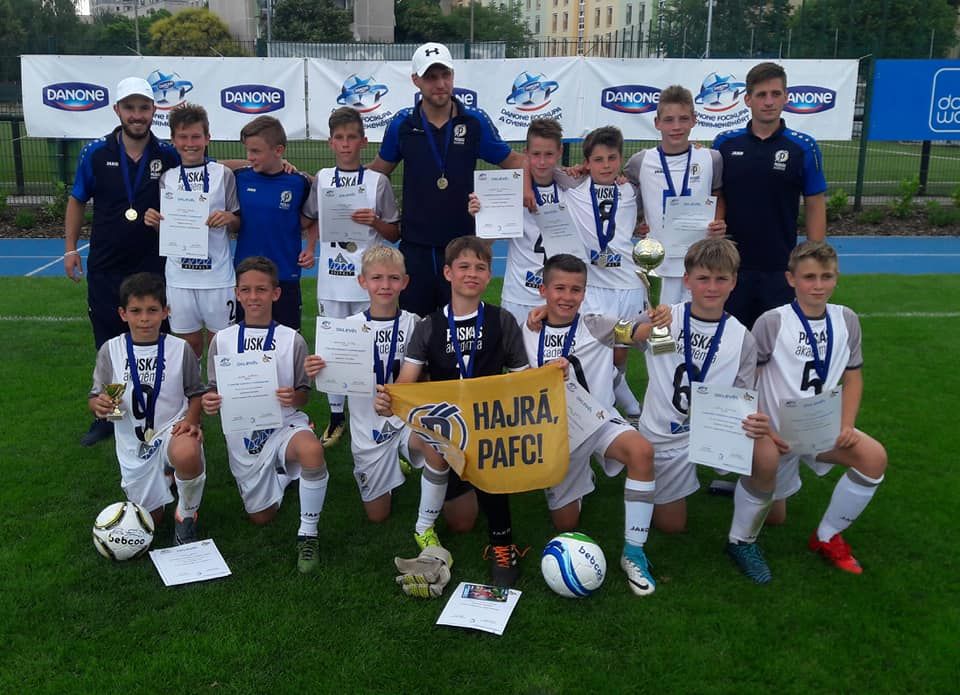 Kopi és Marci a világdöntőben focizhat