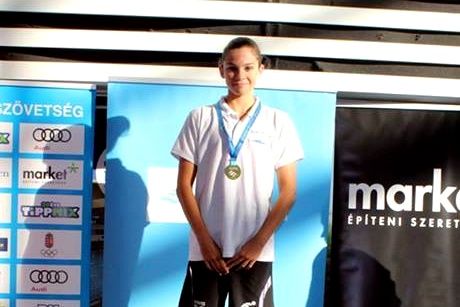 Virág 200 háton is aranyérmes lett