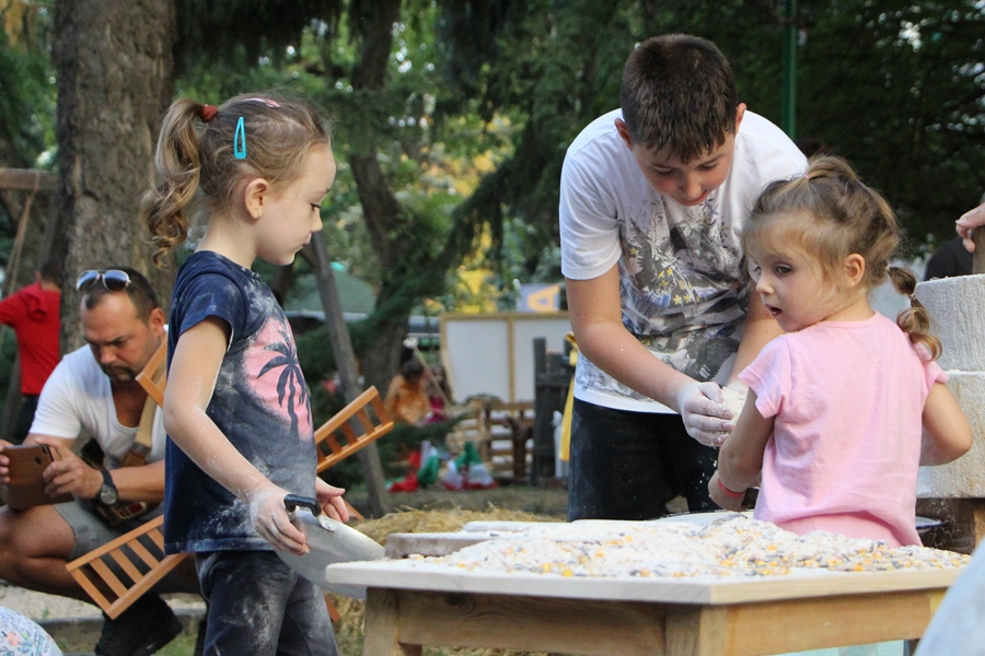 Népi játszóház és hétpróba (galéria)