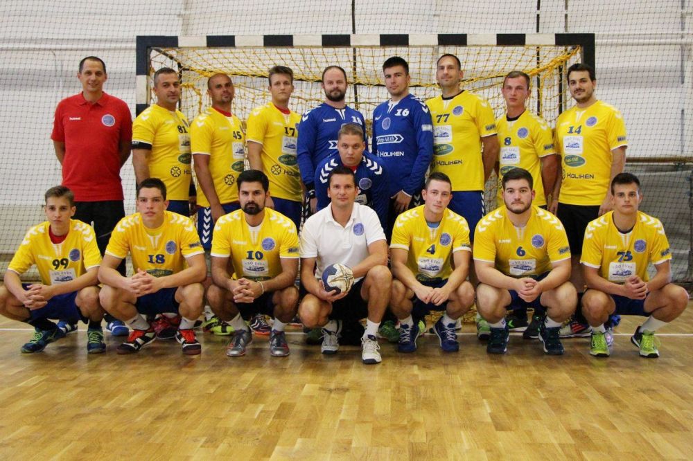 Biztató kézilabdás rajt