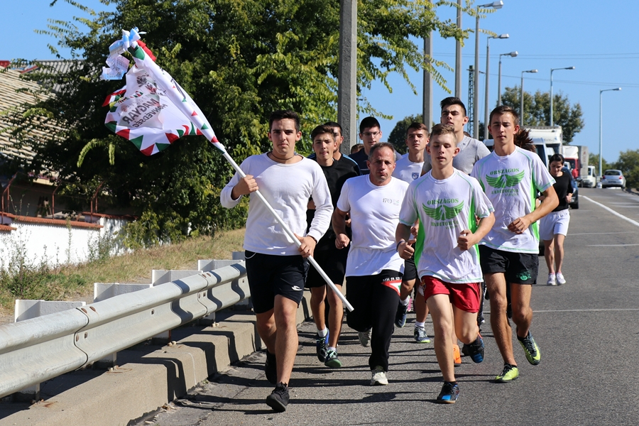 Halasi diákok a Kaszárnyafutáson (galéria)