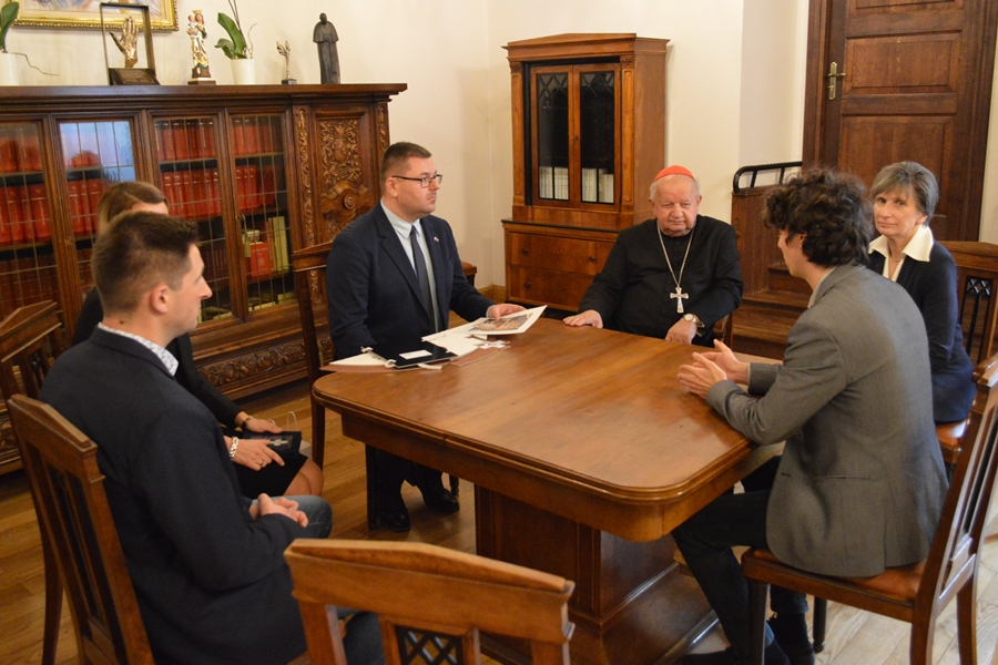 II. János Pál pápa vérereklyéje kerül Kiskunhalasra