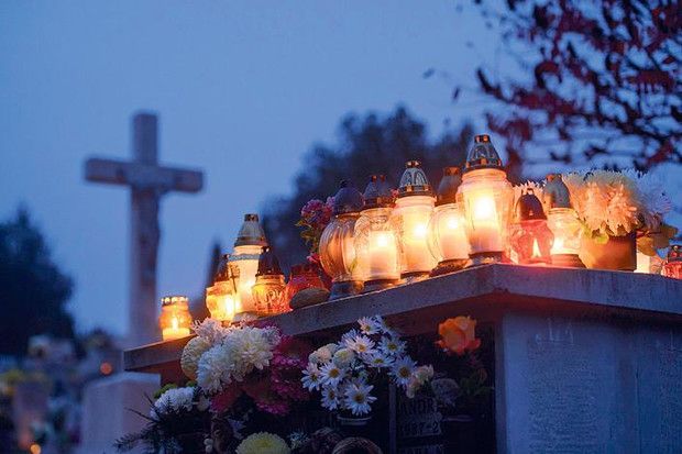 Temetői szertartások ideje