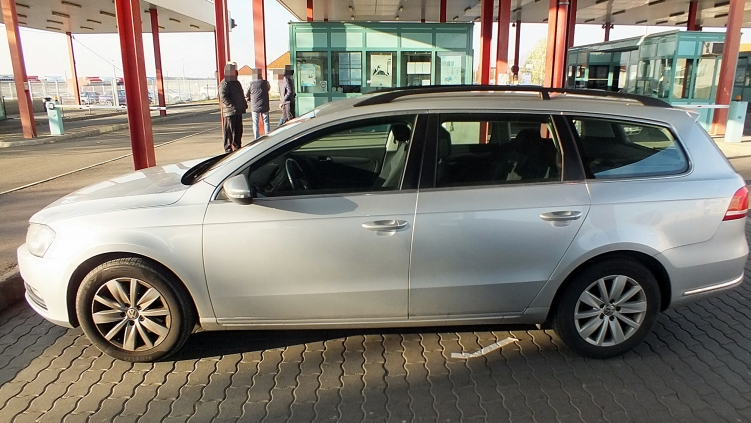 Körözött Volkswagen Tompán