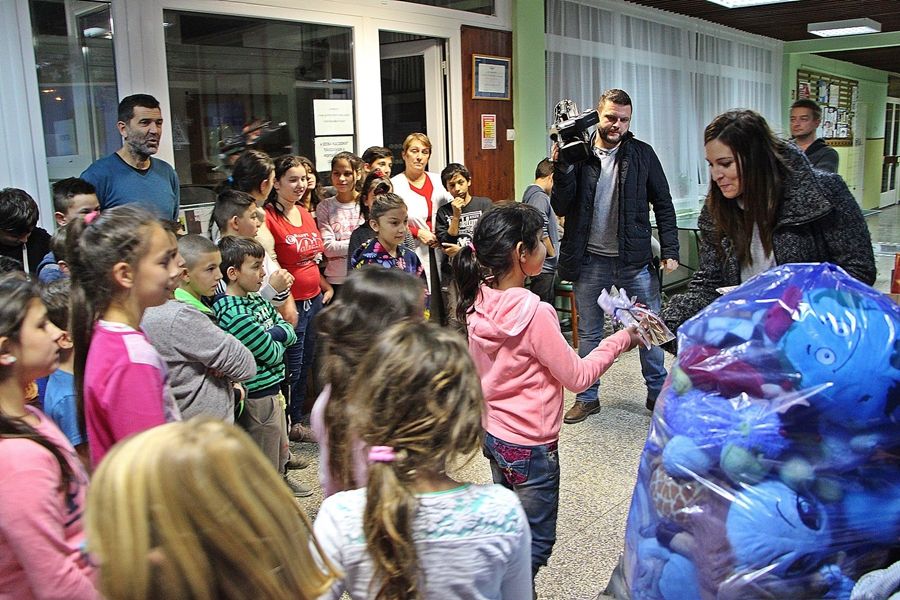 Célba értek az adományok