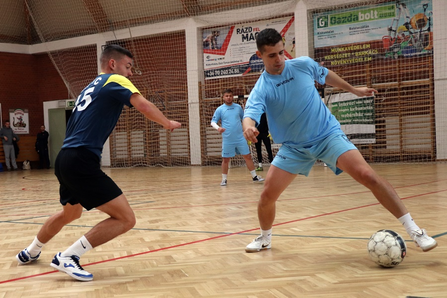 Véget ért a kispályás alapszakasz, jöhet a rájátszás