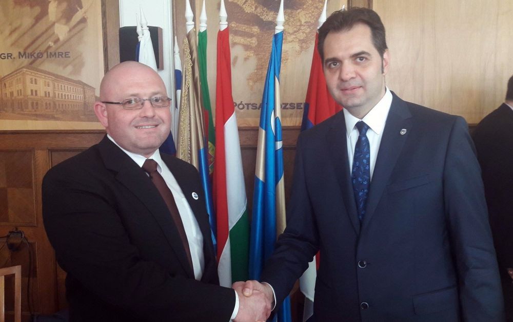 Húsz éves testvérvárosi barátság