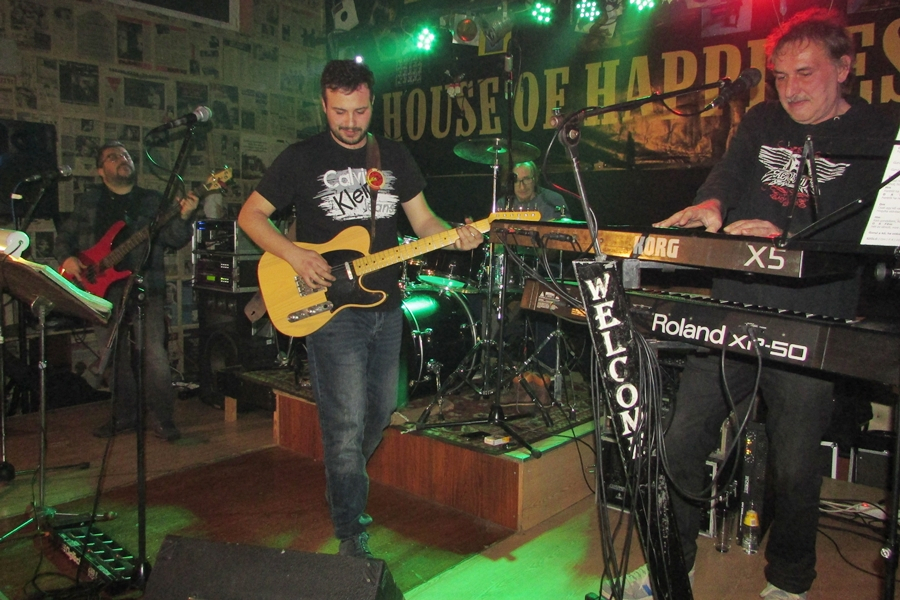 Valami véget ért… 