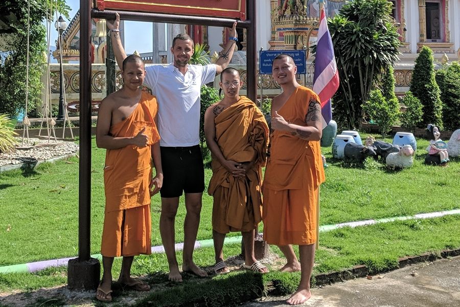 Tamás másfél hónapja Ázsiában