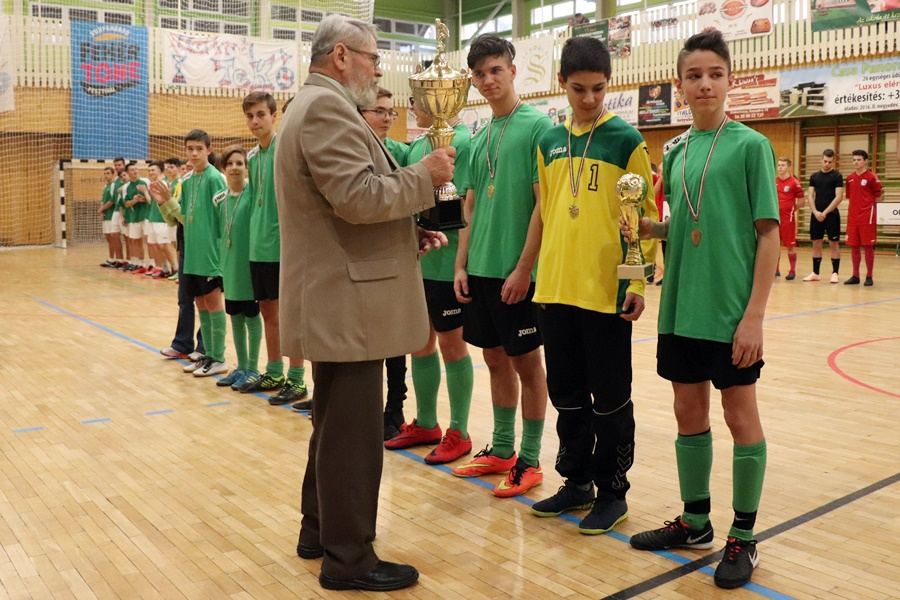 Zsinórban harmadszor lett Rákóczi Hadnagya a Felsővárosi (galéria)