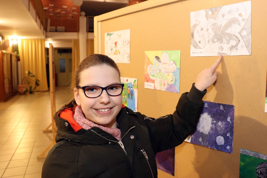 Rajzokon és fotókon a diákok szíve csücskei (galéria)