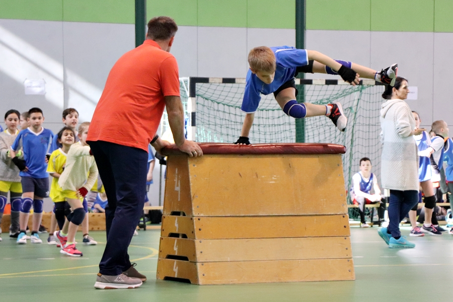 (►) Az ország 10. legjobb csapata a Kertvárosi-iskoláé (galéria)