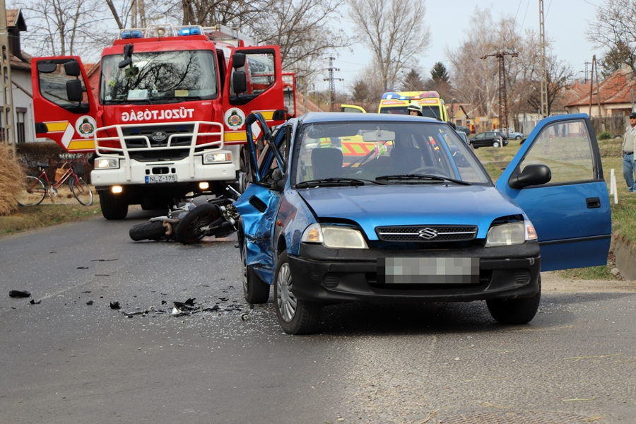 Három sérült a Tó utcai balesetben (galéria)