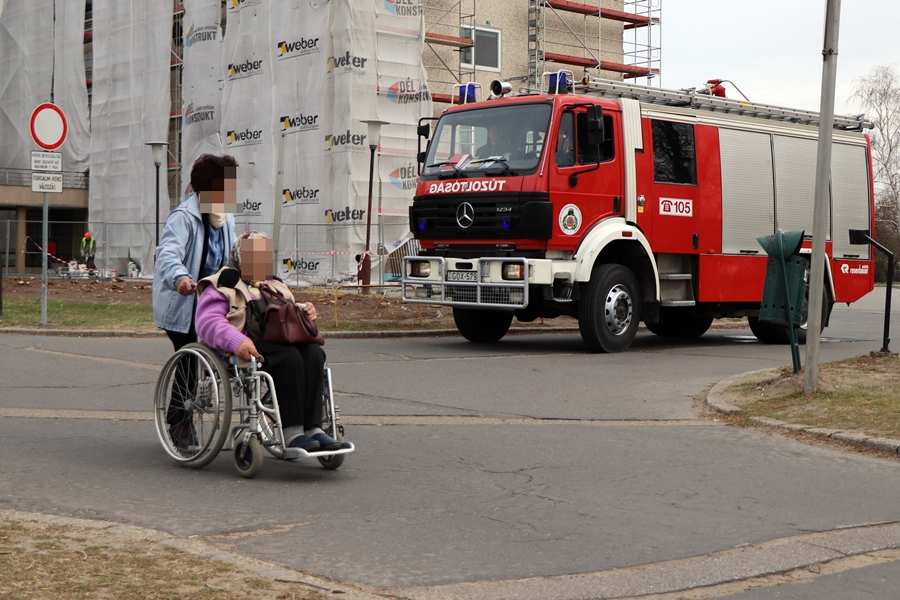 Bejelzett a kórházi tűzjelző (galéria)