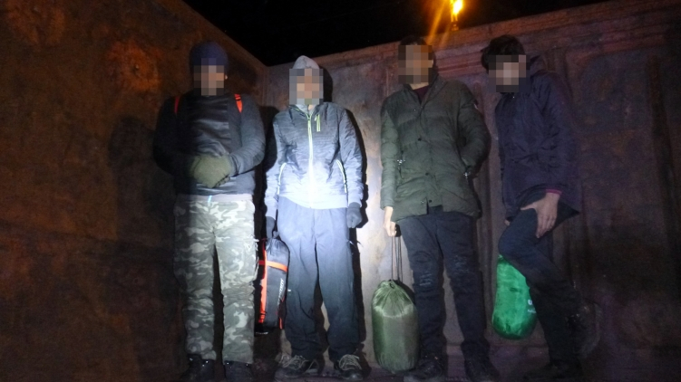 Tehervagonban külföldiek