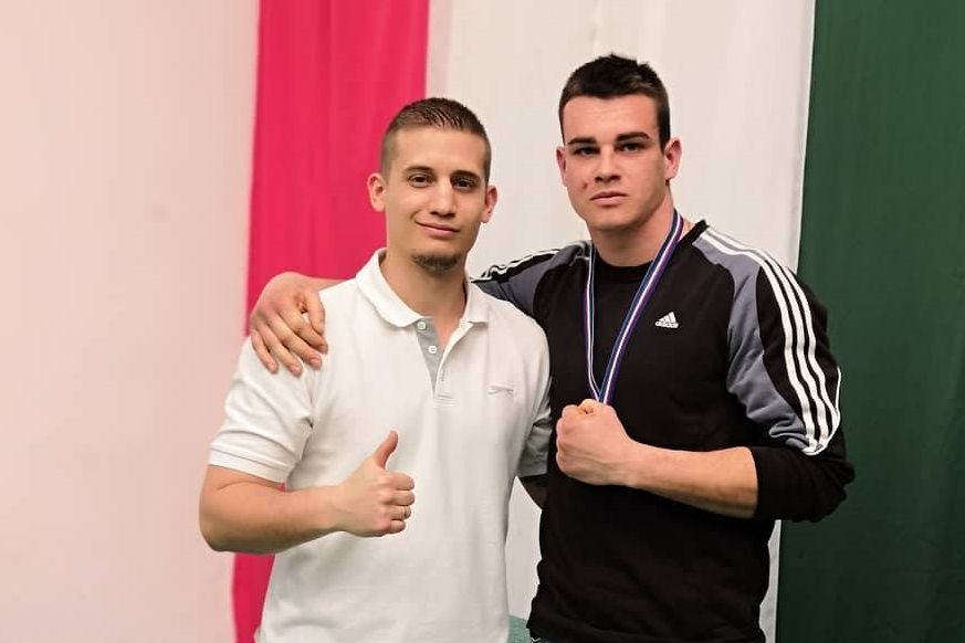 Ökölvívóérmek Nagyberkiből