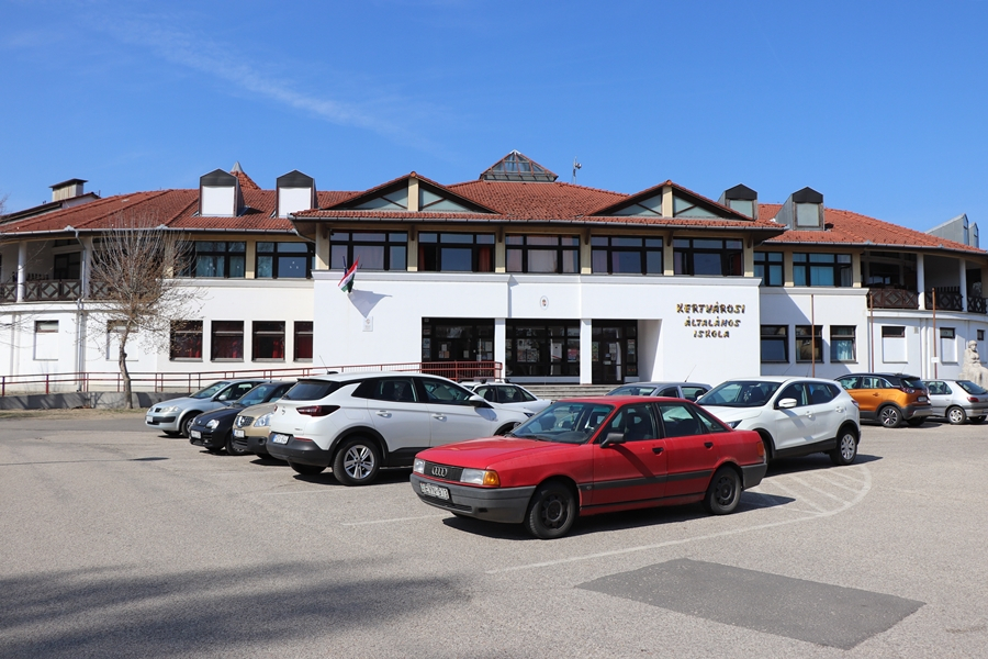 Hétfőn kezdődik a Kertvárosi-iskola felújítása 