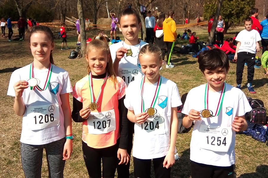 Remekeltek a halasi mezeifutók