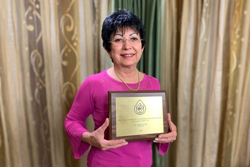 Rangos díjat kapott dr. Huri Anikó