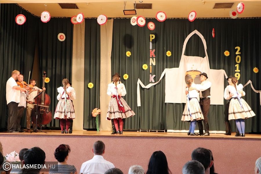 Piknik volt a Bárkában (galéria)