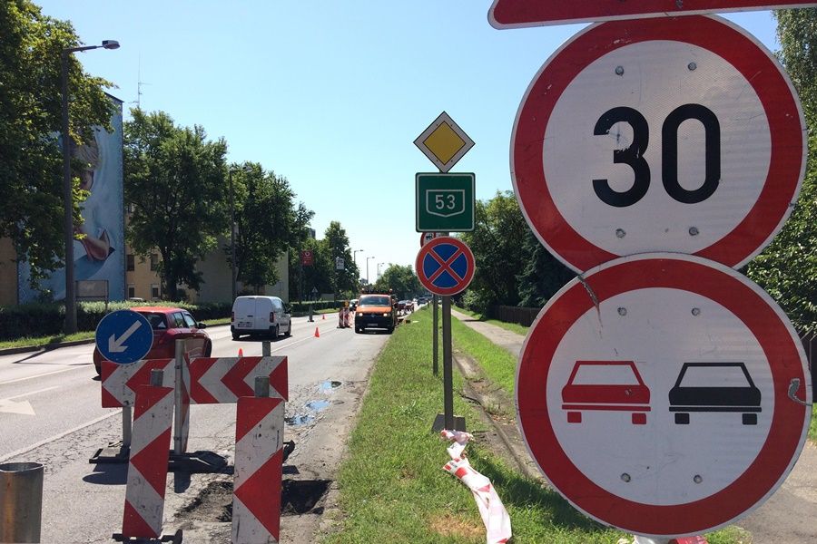 Jövő héten folytatódik az 53-as főút felújítása