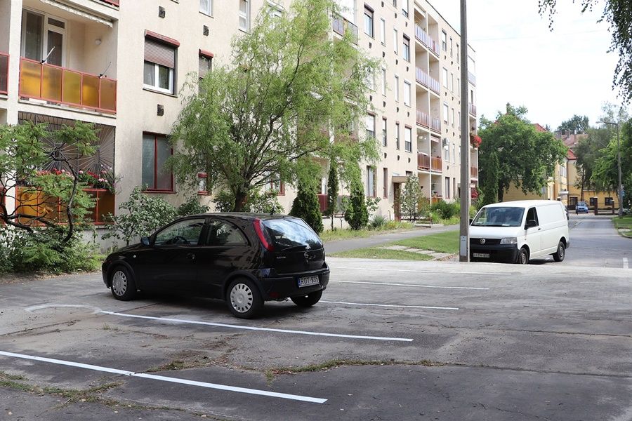 Parkolóbővítés az Erdein