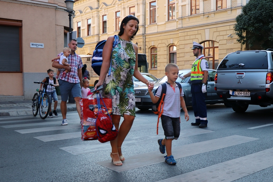 Megkezdődött az idei tanév (galéria)