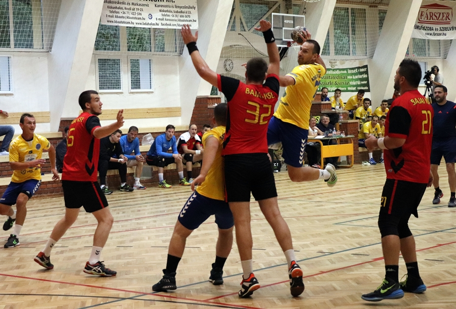 Az ellenfélnek nem volt Baja (galéria)