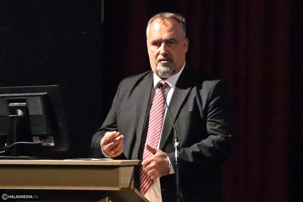 Konferencia a demográfiáról és a szociálpolitikáról