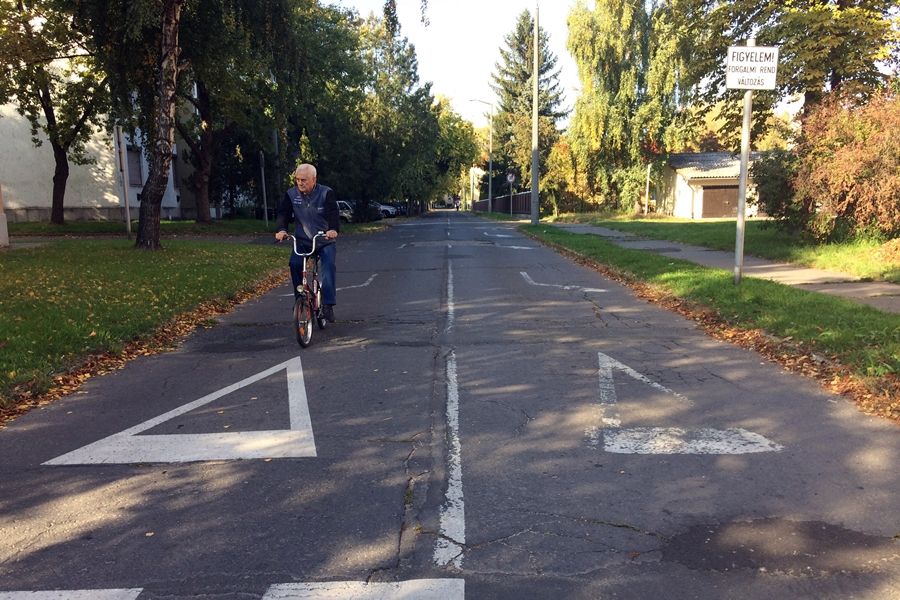 Figyelmesen közlekedjenek a Bokréta utcában!