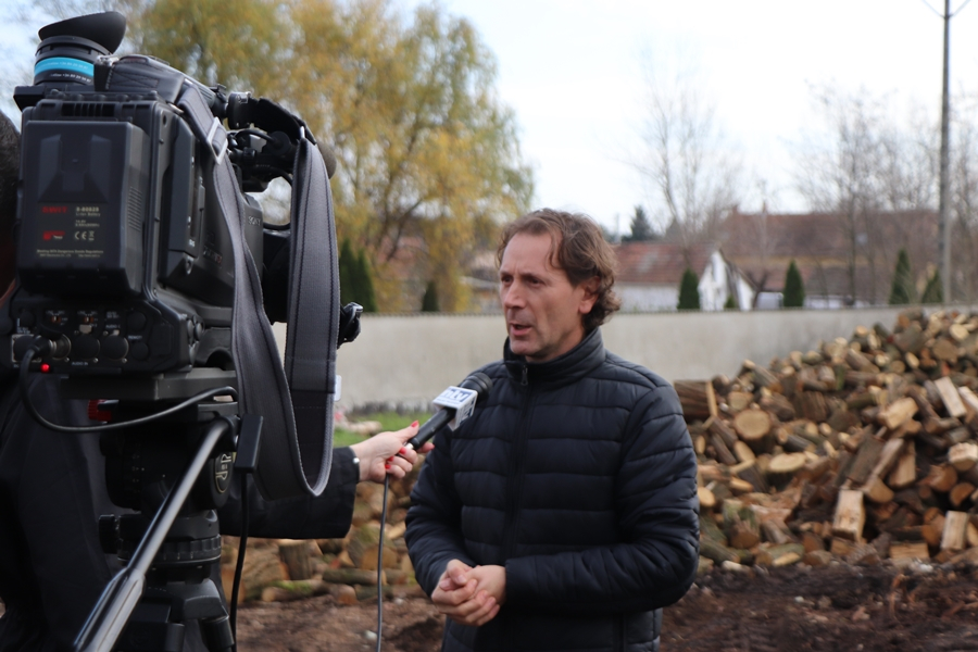 Legyen áfamentes a tűzifa!