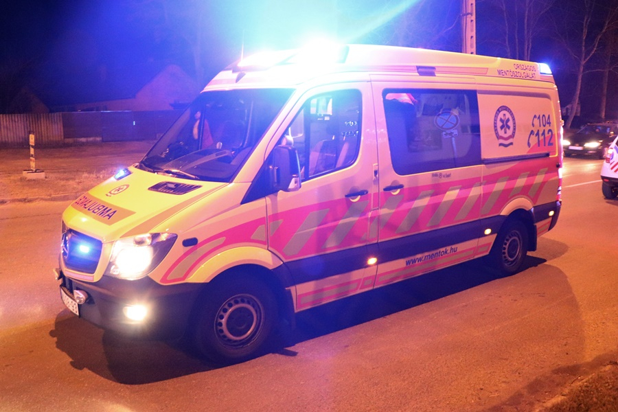 Átlagos esetszám karácsonykor a halasi mentőknél