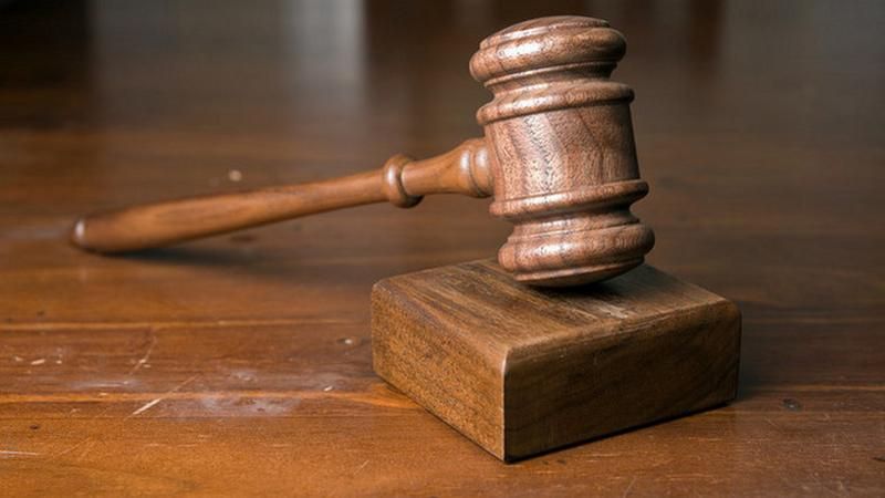 Részegen balesetet okozott, majd az összetört autóval is elhajtott a halasi férfi