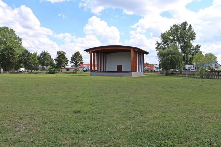 (►) Kezdődik a fesztiválterület kialakítása- zárva lesz a Sóstó