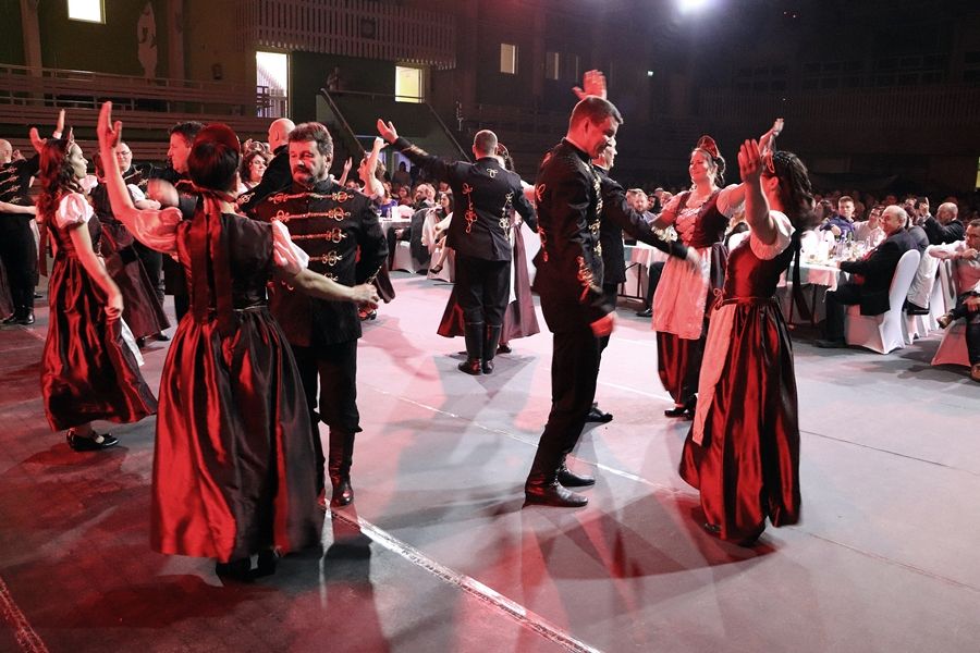 Jó évet zárt a Merkbau (galéria)