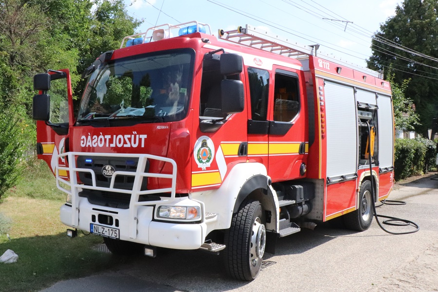 Leégett egy tanyasi melléképület Kelebián